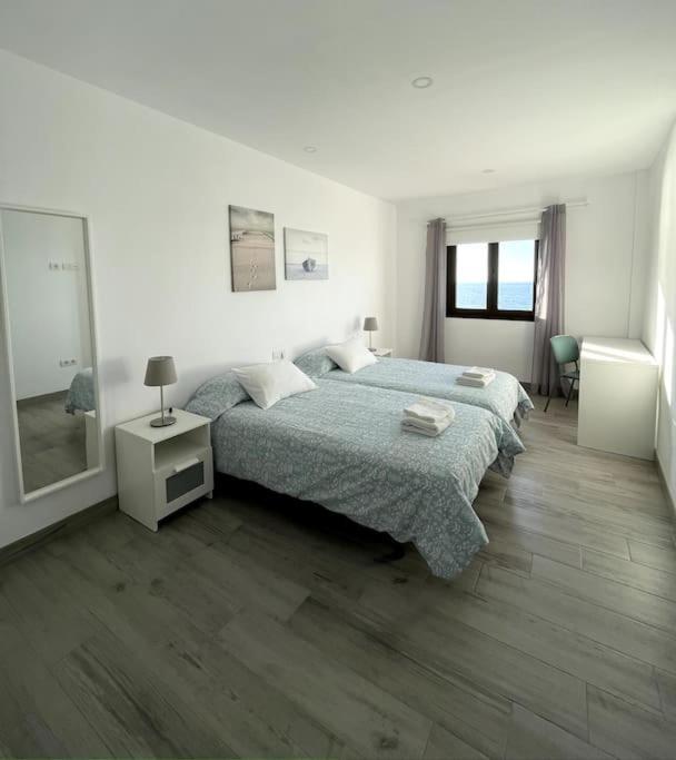 Moderno Apartamento Frente Al Mar 푸에르토 드 라 크루즈 외부 사진