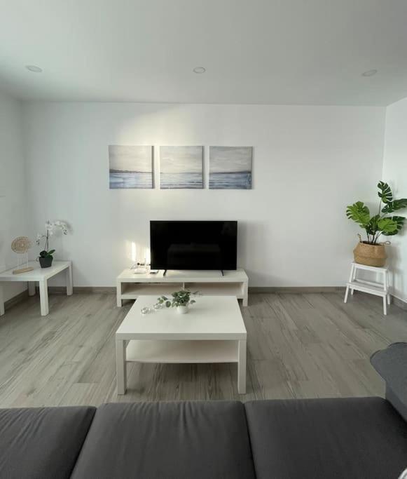 Moderno Apartamento Frente Al Mar 푸에르토 드 라 크루즈 외부 사진